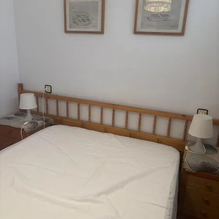 Gloria Crespo Poblat Tipic - Canal Apartment Empuriabrava